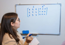 Matrices: concepto, tipos, características, sumas y multiplicaciones